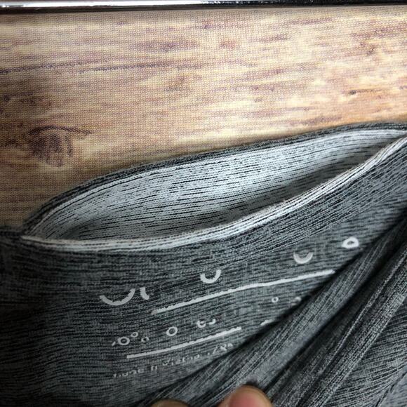 Outdoor Voices Colorblock Gradient Leggings - Picture 5 of 6